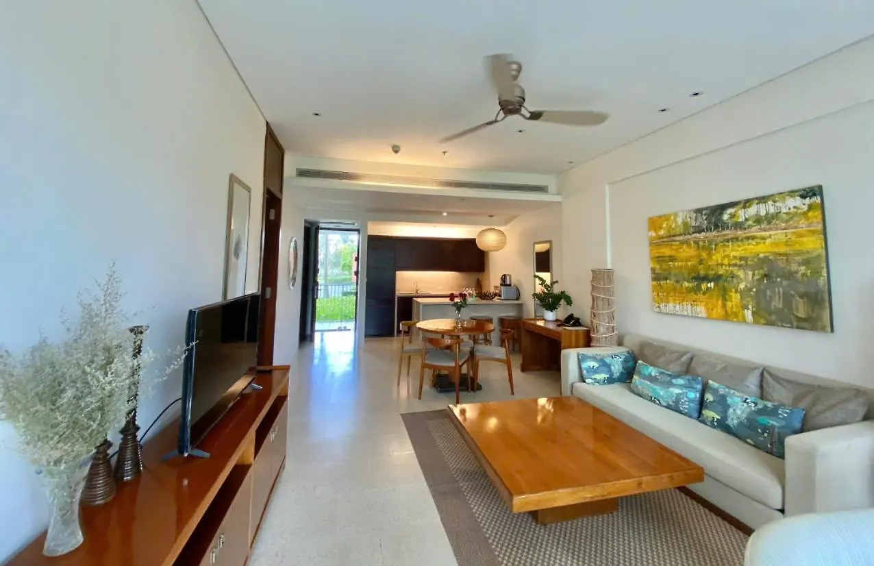 Lac Lac Booking - Residences In Beach Resort Da Nang Aparthotel