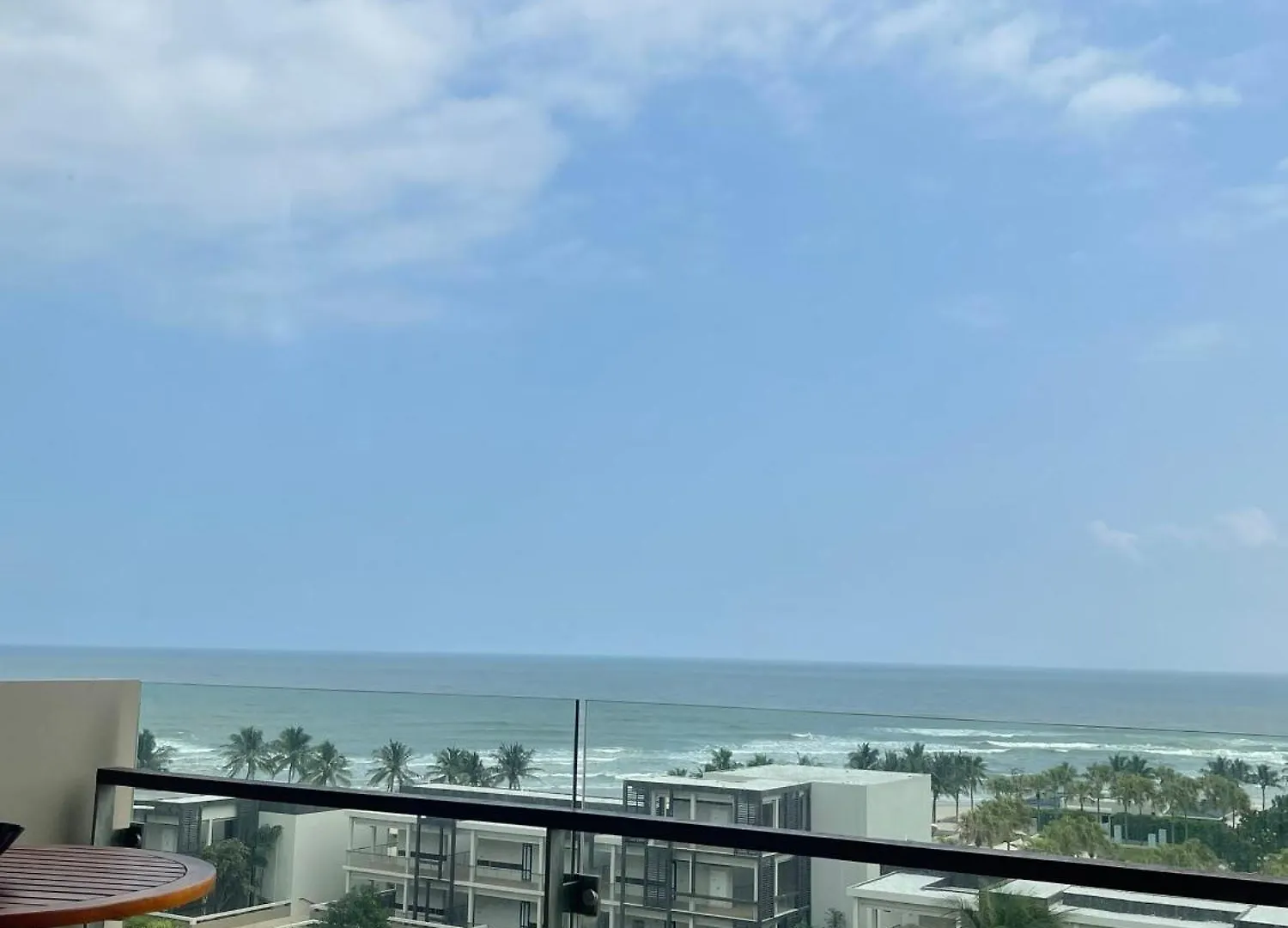 Aparthotel Lac Lac Booking - Residences In Beach Resort Da Nang