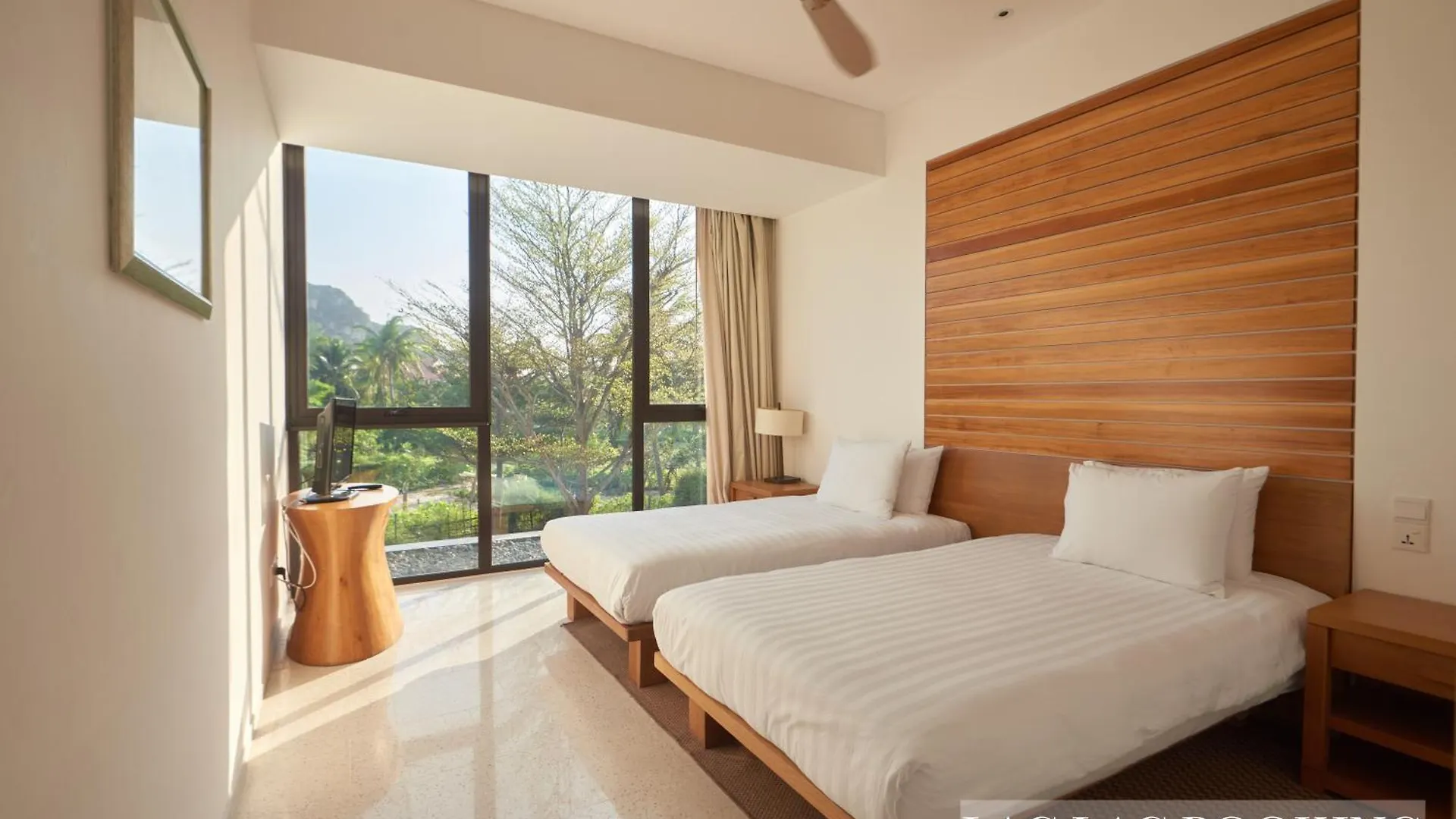Lac Lac Booking - Residences In Beach Resort Da Nang